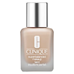 Clinique Superbalanced Makeup in Nude Beige Clinique Superbalanced Makeup in Nude Beige