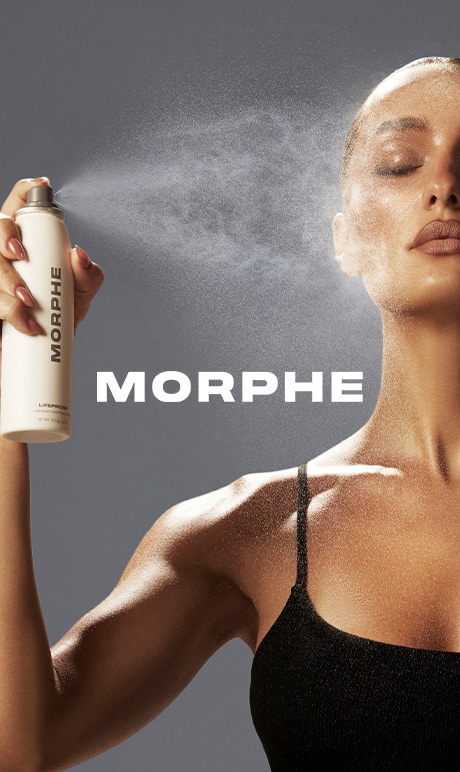 morphe. image du modèle qui utilise un produit.