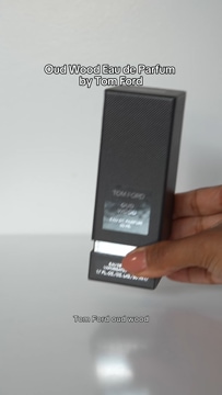 香水(男性用) TOM FORD OUD WOOD 30ml Eau de Parfum Tom Ford Oud Wood Eau de Parfum Spray for Unisex, 1.0 Ounce