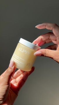 Hydrating Cold Cream Cleanser with Vitamin C & Juneberry - ALPYN