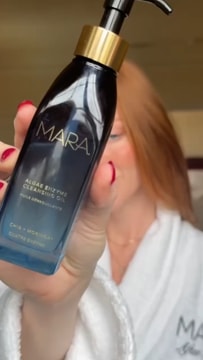 Algae Enzyme Cleansing Oil Makeup Remover with Chia + Moringa