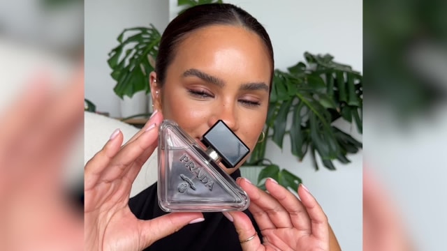 P512423ParadoxeVirtualFlowerIR