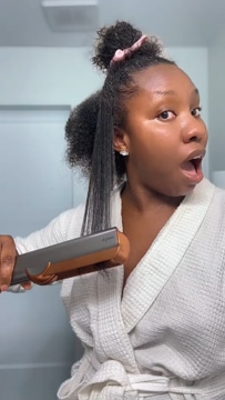 Airstrait™ Wet-to-Dry Straightener in Ceramic Pink - Dyson