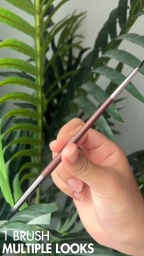 262 Dual-Ended Eyeshadow & Eyeliner Brush - MAKE UP FOR EVER | Sephora