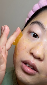 Yuja Brightening 2-in-1 Mask to Foam Cleanser with Vitamin C +