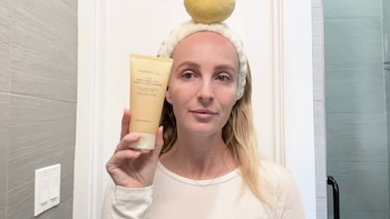Yuja Brightening 2-in-1 Mask to Foam Cleanser with Vitamin C +