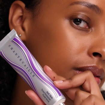Just Skin Smoothing Lightweight Tinted Moisturizer - CHANTECAILLE