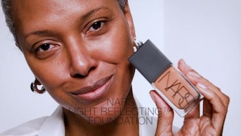Light Reflecting™ Hydrating Primer with Hyaluronic Acid - NARS