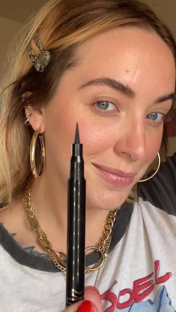 kush liquid eyeliner