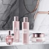 Viktor&Rolf Flowerbomb Image 6