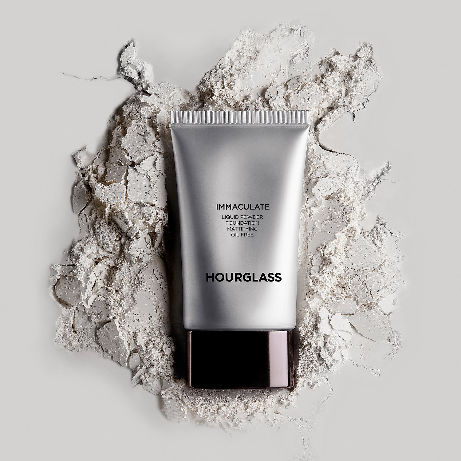 hourglass immaculate liquid foundation