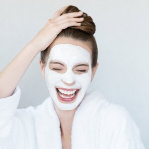 Caudalie Glycolic Peel Image 3