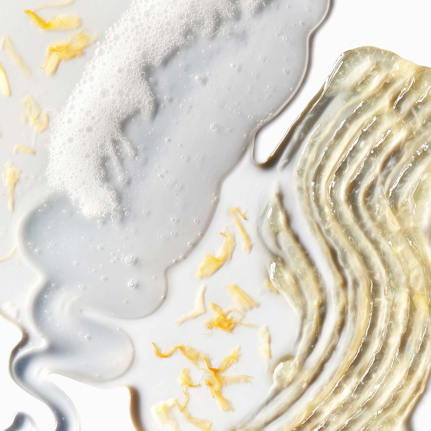 Kiehl's Since 1851 Увлажняющая и успокаивающая пенка для глубокого очищения лица Kiehl's Calendula — фото 2