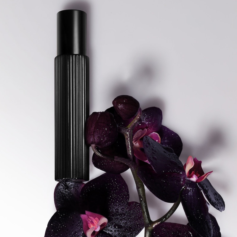 Black Orchid Eau de Parfum Travel Spray with Black Truffle & Ylang Ylang thumbnail 2