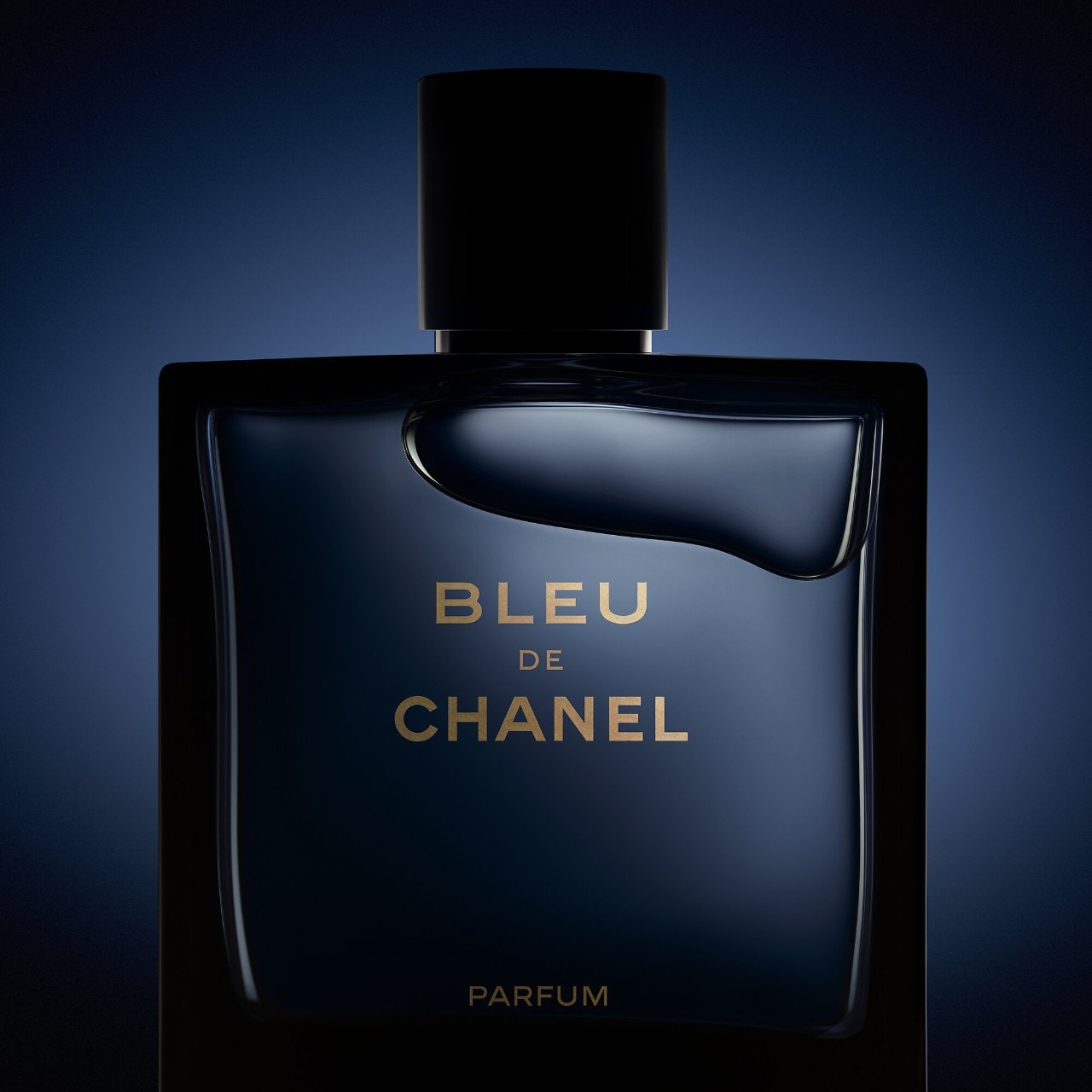 Chanel Bleu de Chanel Parfum 3.4 oz Spray.