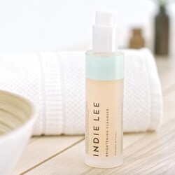 indie lee brightening cleanser ph