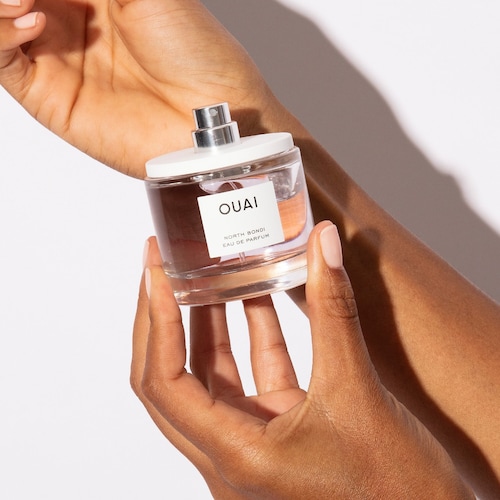 North Bondi Eau De Parfum is a popular fragrance that captures the essence of the famous North Bondi beach in Australia. This perfume is a celebration of the sunny and vibrant beach lifestyle, delivering a scent that is fresh, invigorating, and effortlessly elegant.