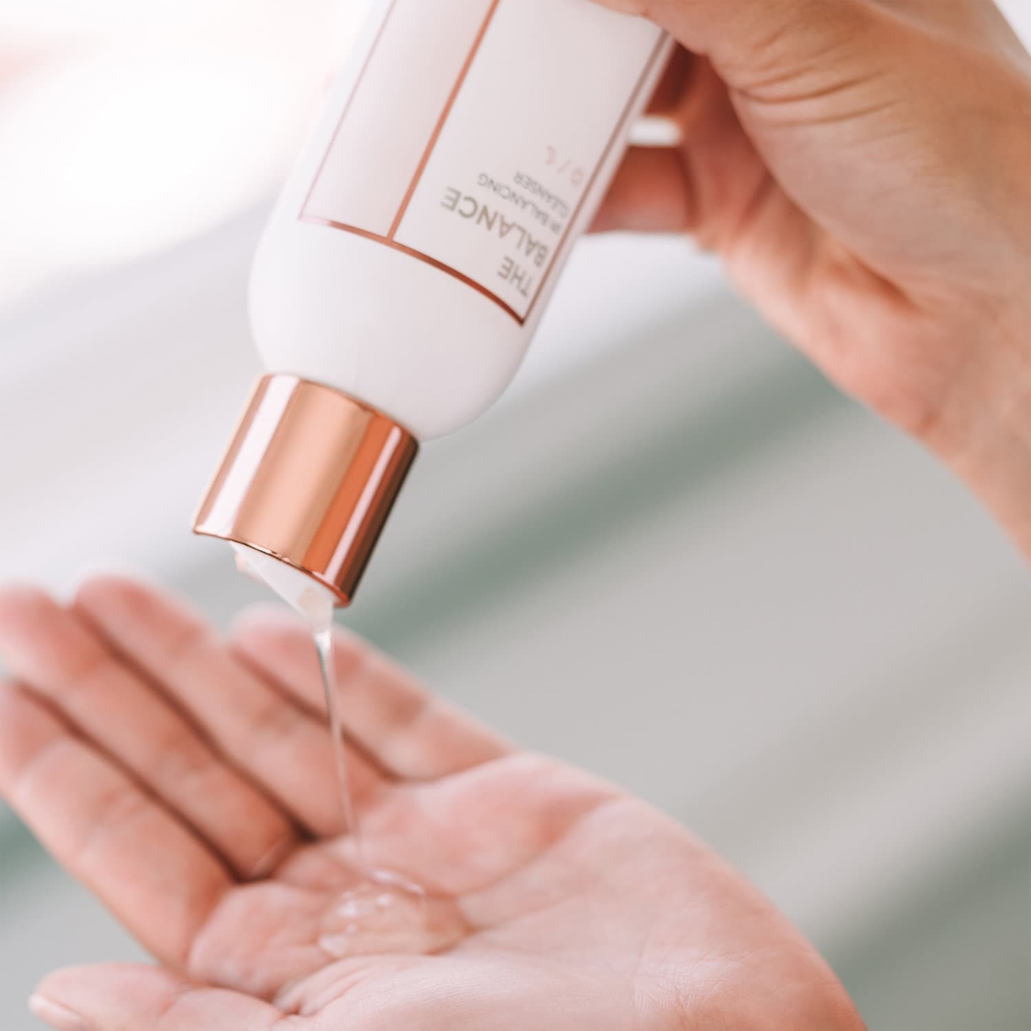 Гель для умывания с экстрактом имбиря для баланса pH BeautyBio The Balance — фото 2