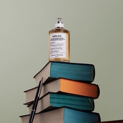 replica library perfume