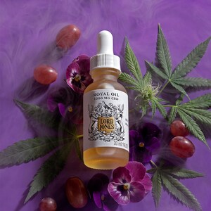 Lord Jones Royal Oil-1000 mg of CBD Image 4