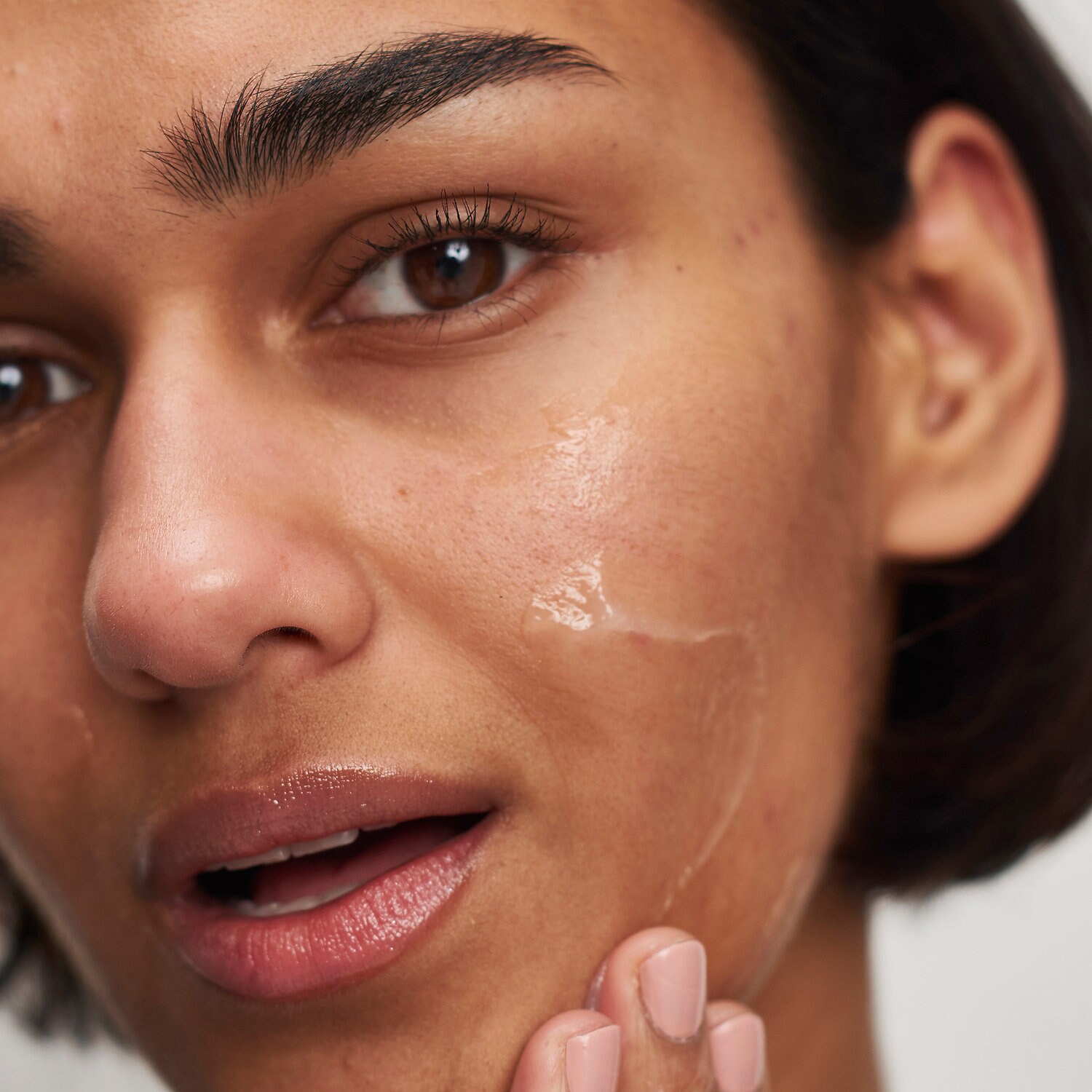 tranexamic acid retinol