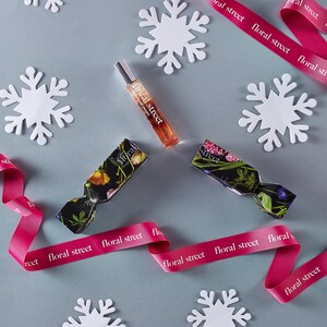 sephora peony cracker perfume wonderland floral mini street zoom