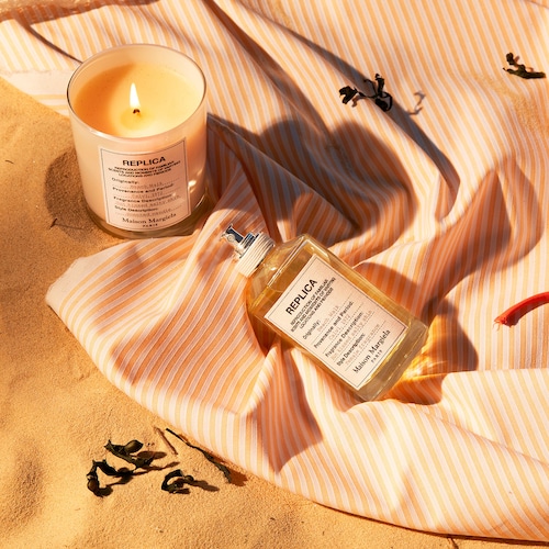Introducing the Beach Vibes Scented Candle: A Coastal Escape in a Jar