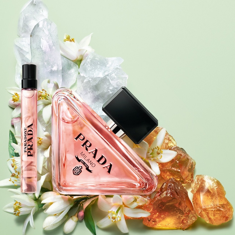 Paradoxe Eau de Parfum with White Musk & Amber thumbnail 2