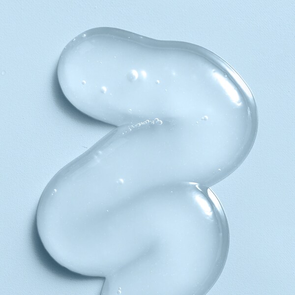 Fresh Soy Makeup Removing Face Wash Image 3