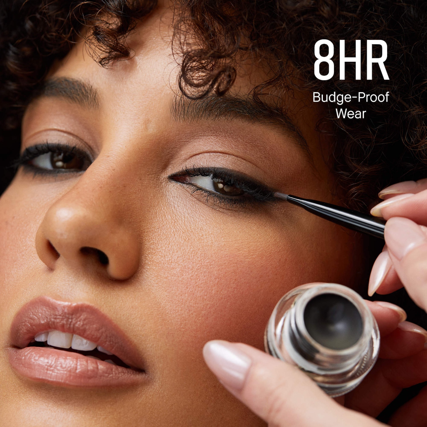 Ligneur en gel longue tenue antibavure