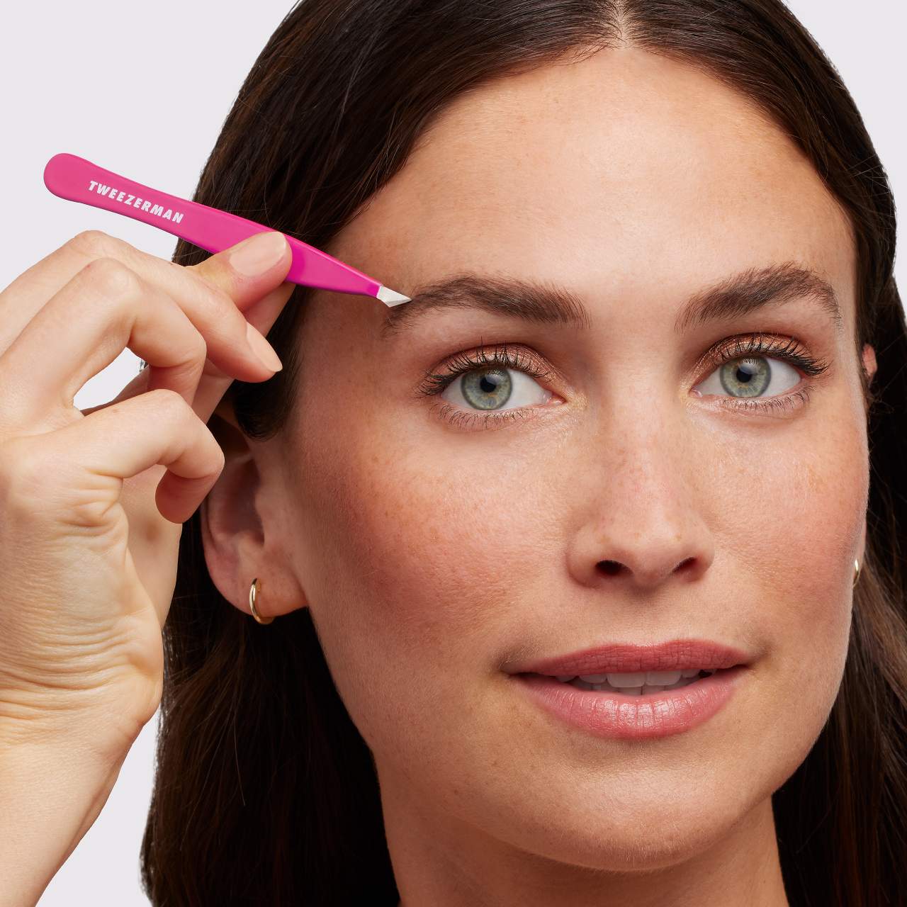 Пинцет с заострённым скошенным кончиком Tweezerman Pink Perfection — фото 4