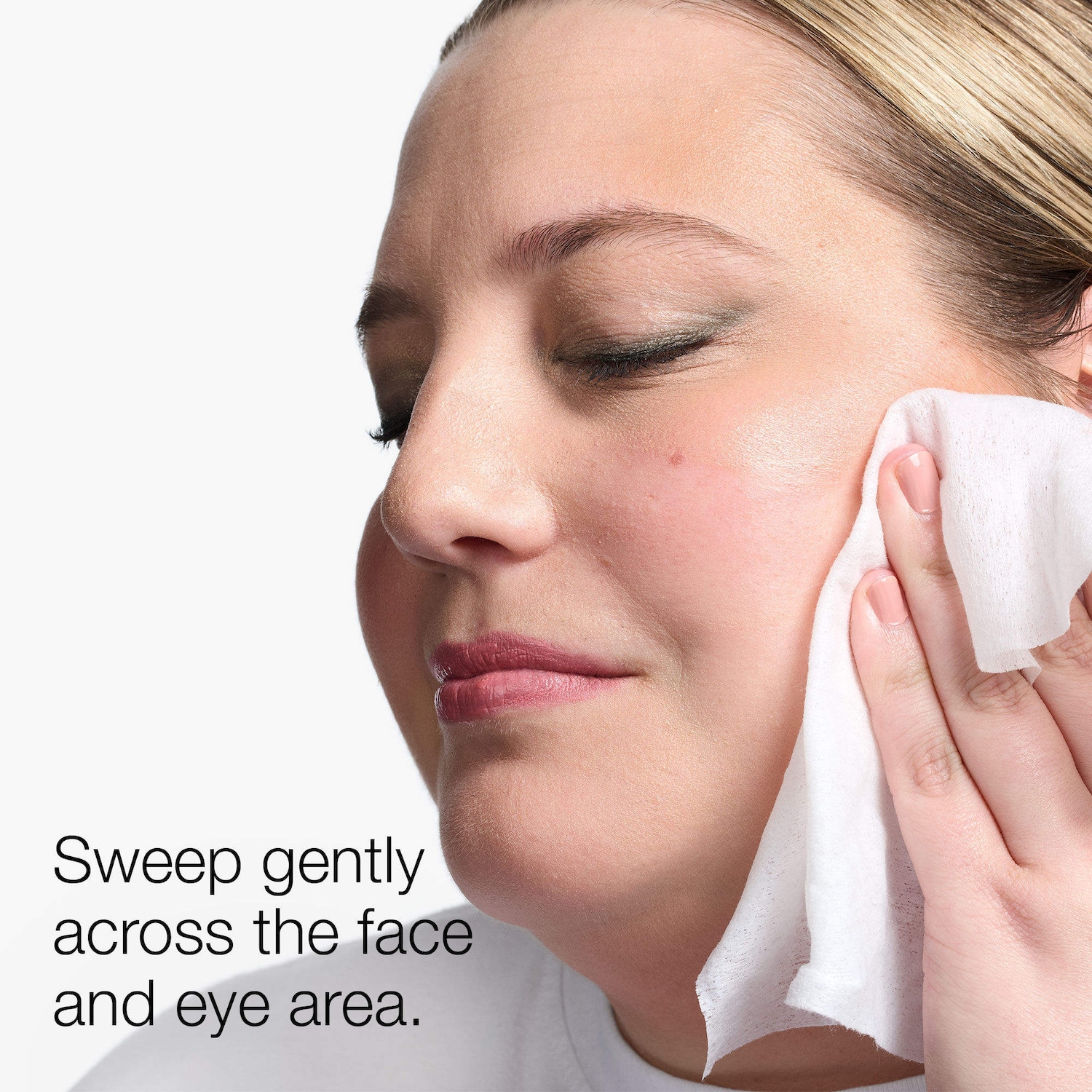 Take The Day Off™ Micellar Cleansing Makeup Remover Wipes for Face & Eyes