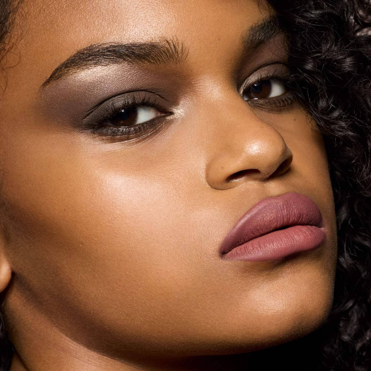 Stunna Lip Paint Longwear Fluid Color