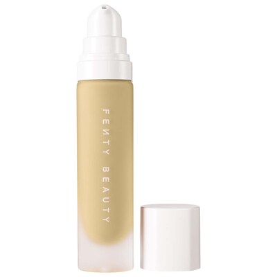 Fenty Beauty by Rihanna - Pro Filt’r Soft Matte Longwear Liquid Foundation 105 1.08 oz/ 32 mL Allure Best of Beauty Seal allure 2018 Best of Beauty Award Winner