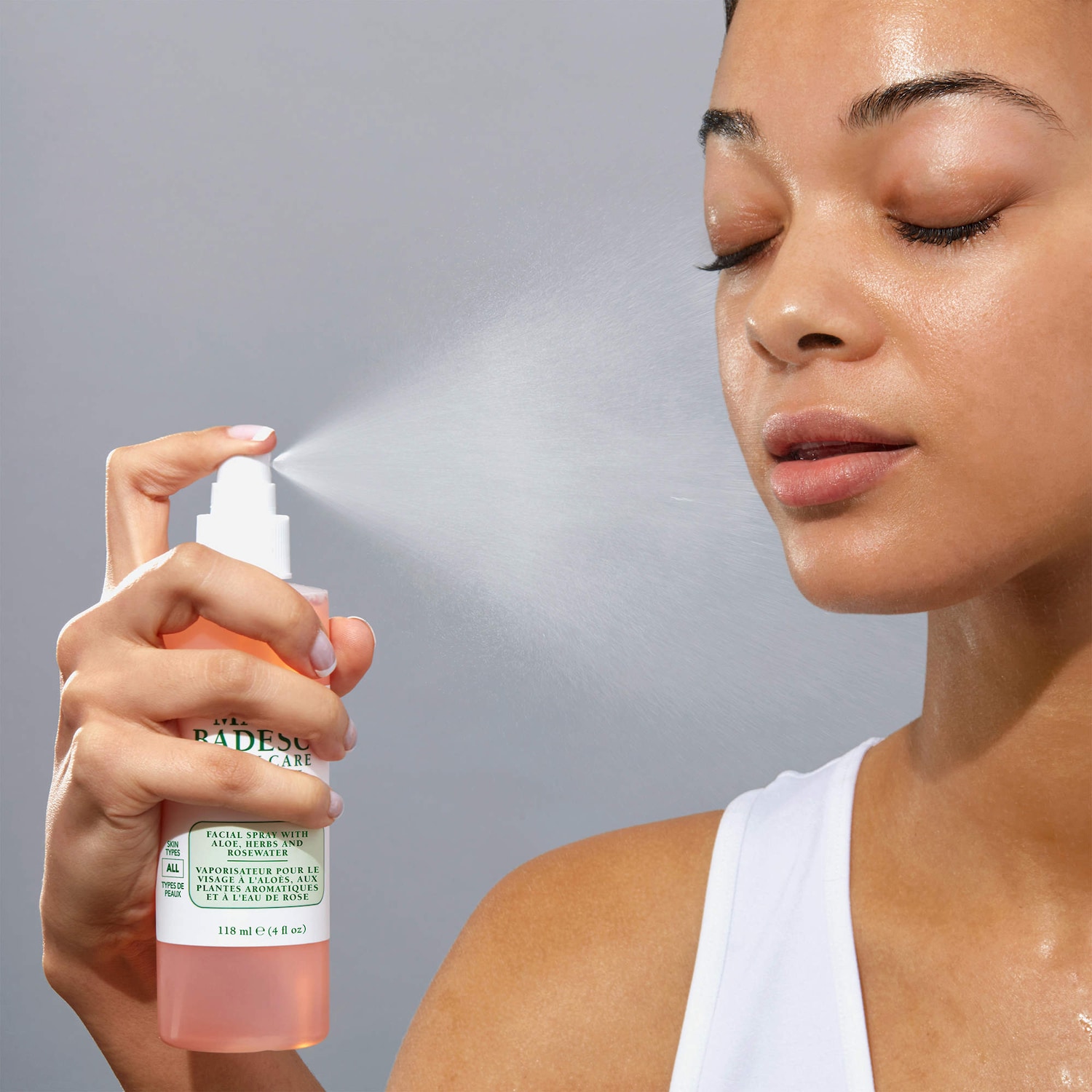 Vaporisateur pour le visage à l'aloès, aux plantes et l'eau de rose