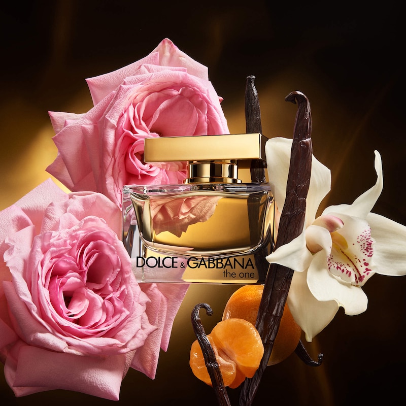 The One Eau de Parfum Travel Spray thumbnail 4