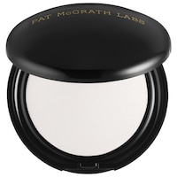 PAT McGRATH LABS - Skin Fetish: Sublime Perfection Blurring Under Eye Powder