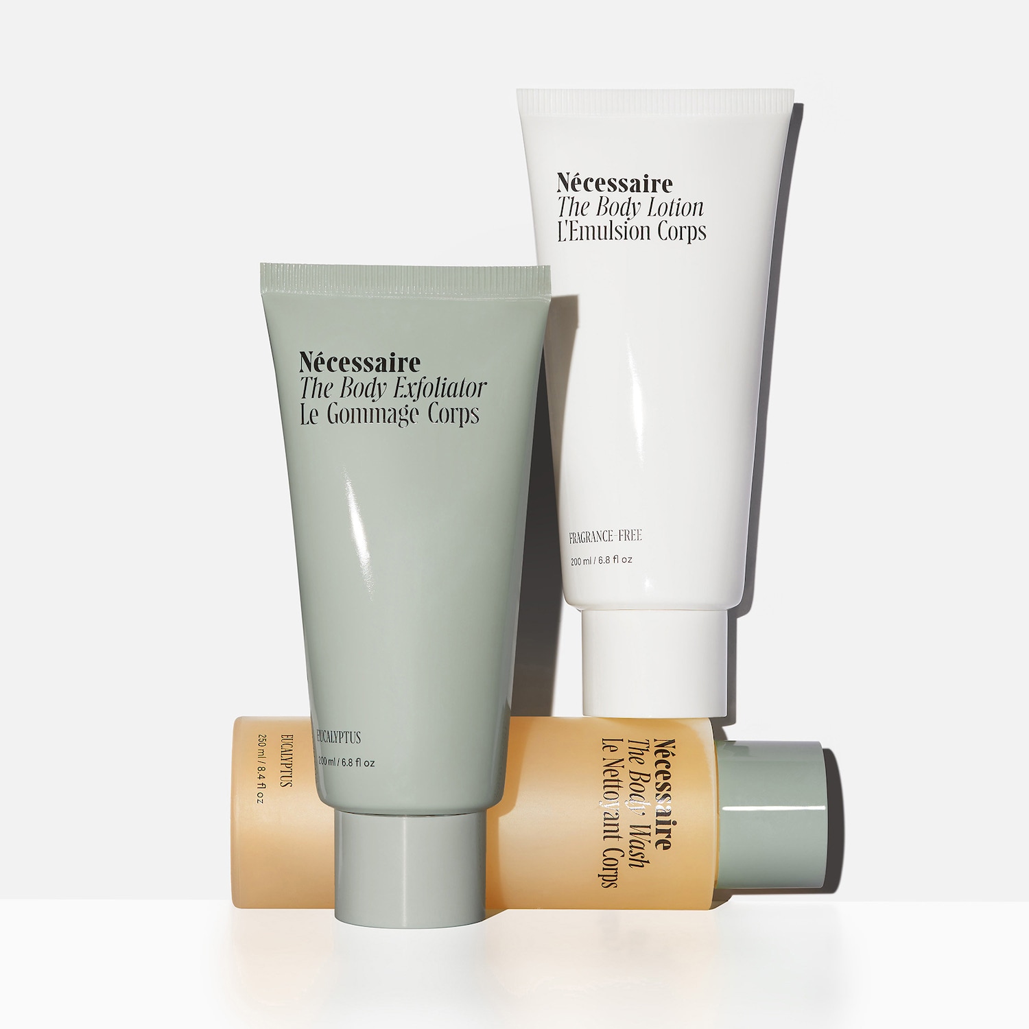 Питательный гель для душа с ниацинамидом Nécessaire The Body Wash Eucalyptus — фото 5