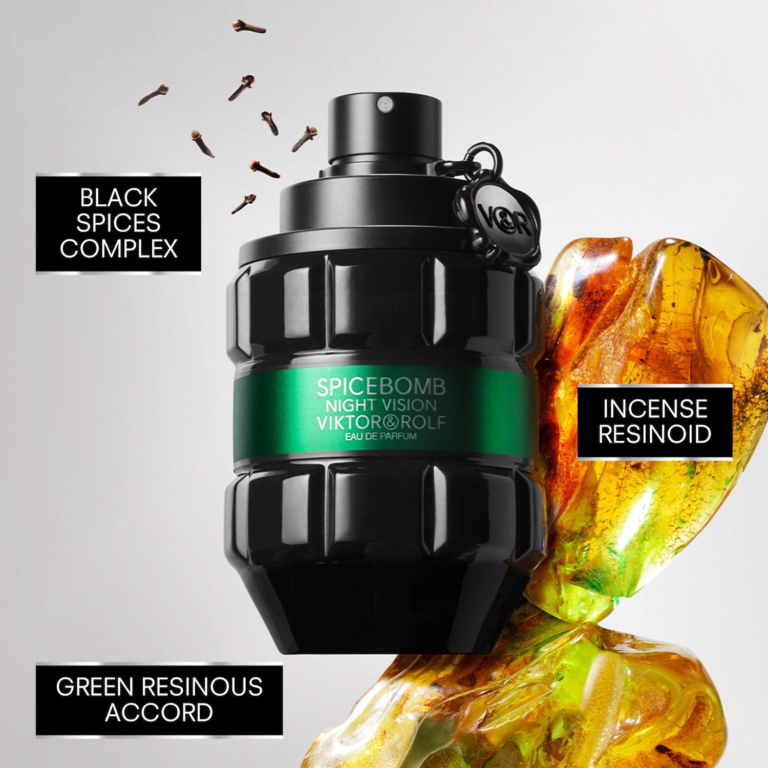 Eau de parfum Spicebomb Night Vision avec encens et notes boisées