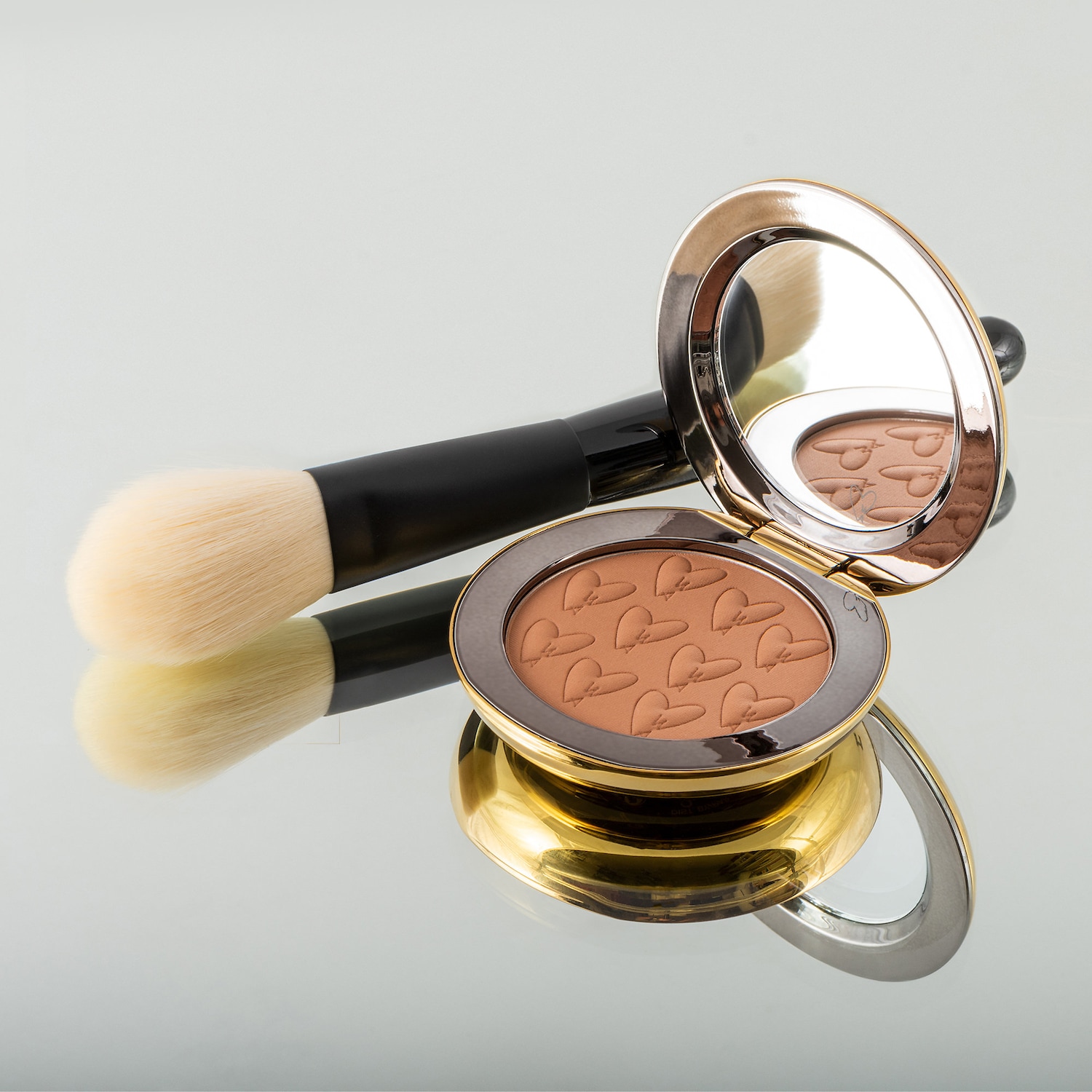 Кисть для пудры Westman Atelier Clean Powder — фото 6