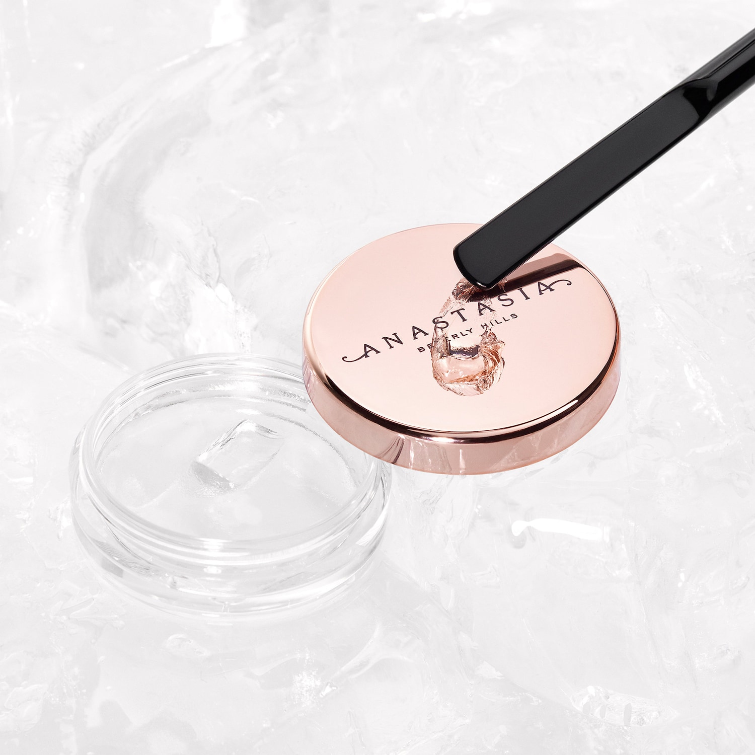Аппликатор Anastasia Beverly Hills Brow Freeze — фото 3