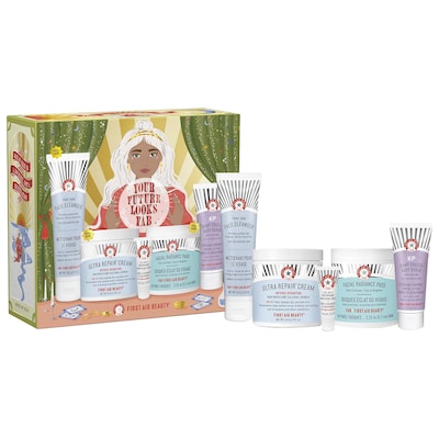 First Aid Beauty - Your Future Looks FAB Gift Set Clean at Sephora