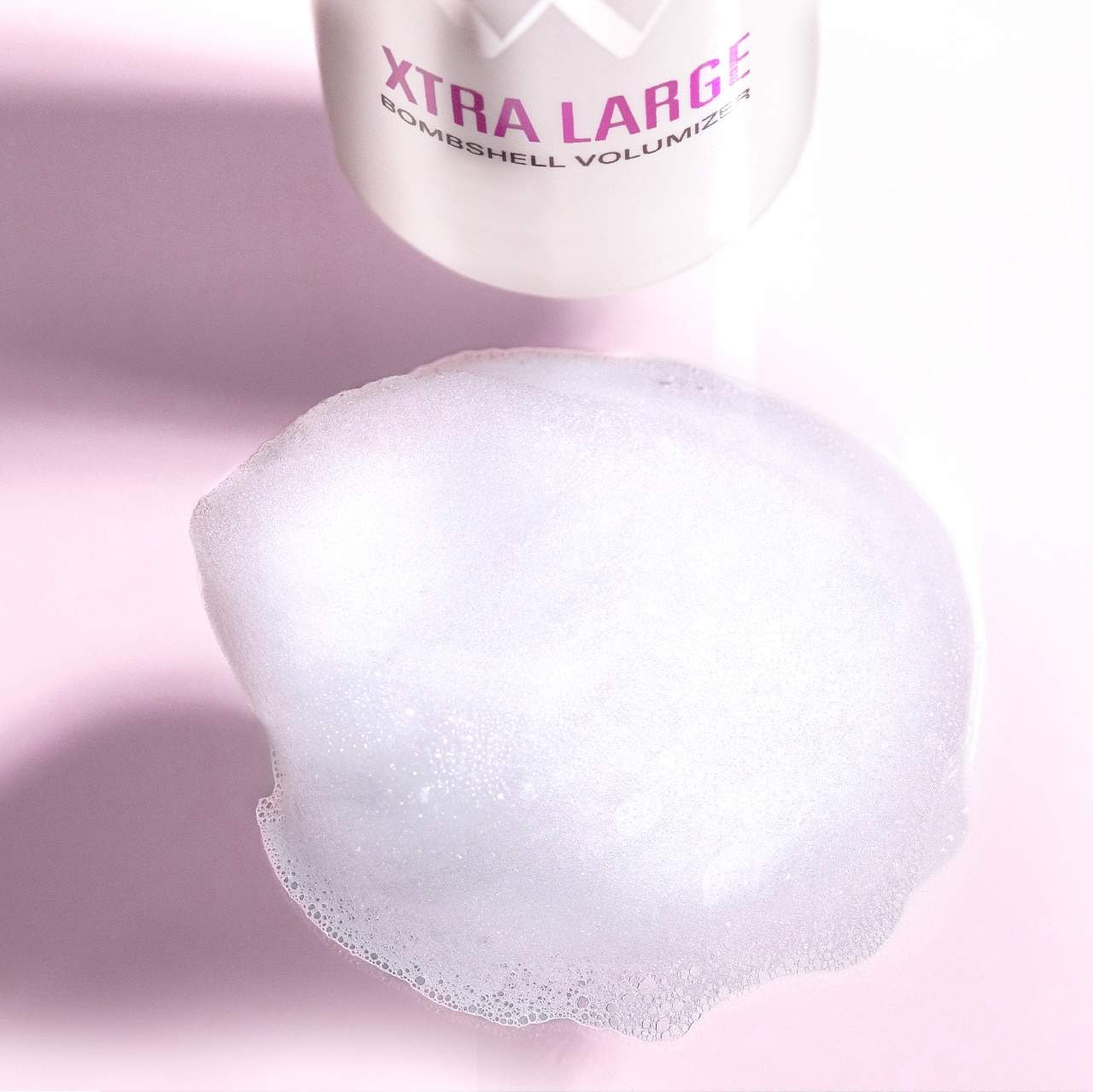 Средство для объема волос Color Wow Xtra Large Bombshell Volumizer — фото 4