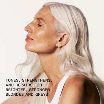 No.4P Blonde Enhancer™ Toning Purple Shampoo