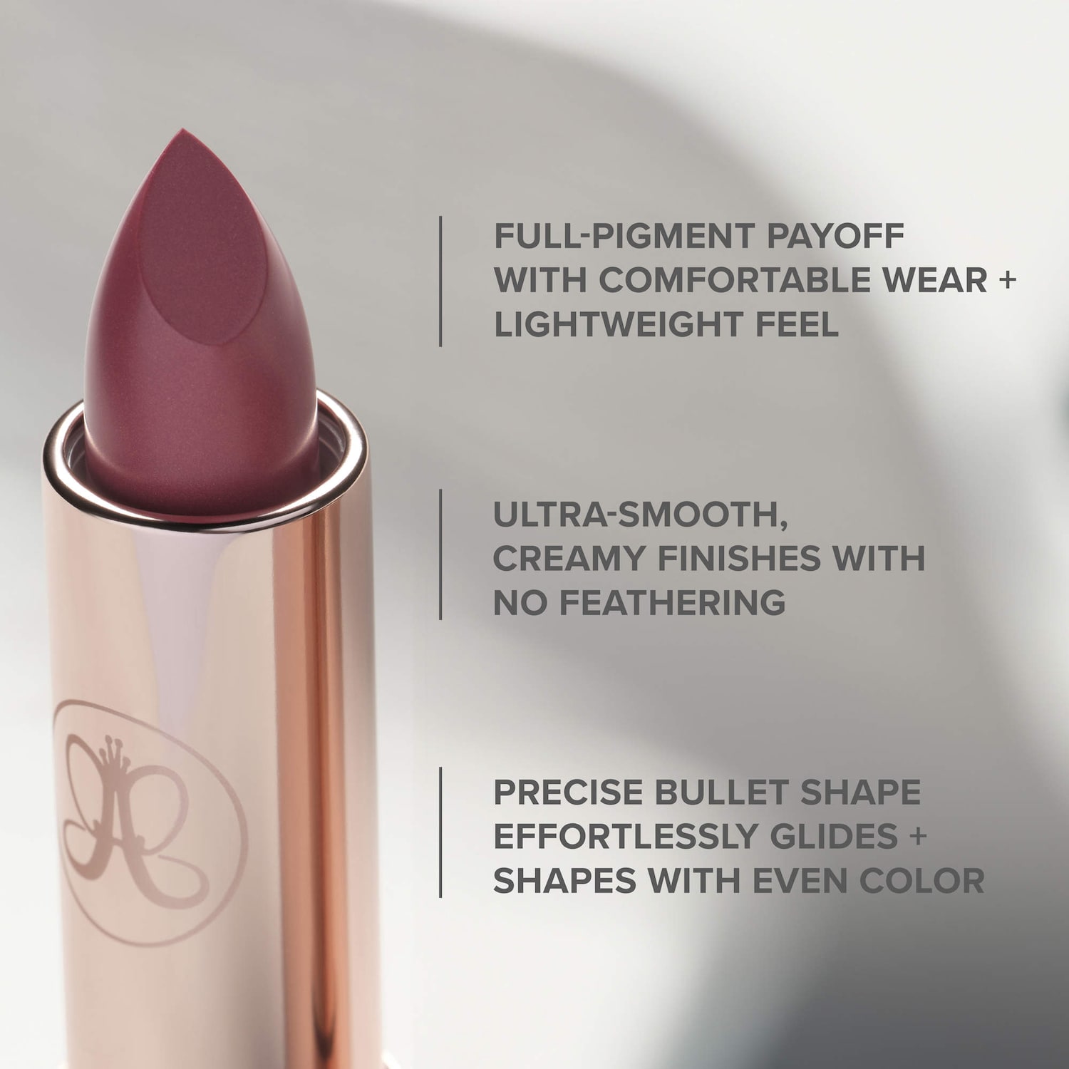 Rouge à lèvres satiné et mat Velvet longue tenue