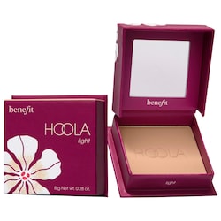 Benefit Cosmetics Light