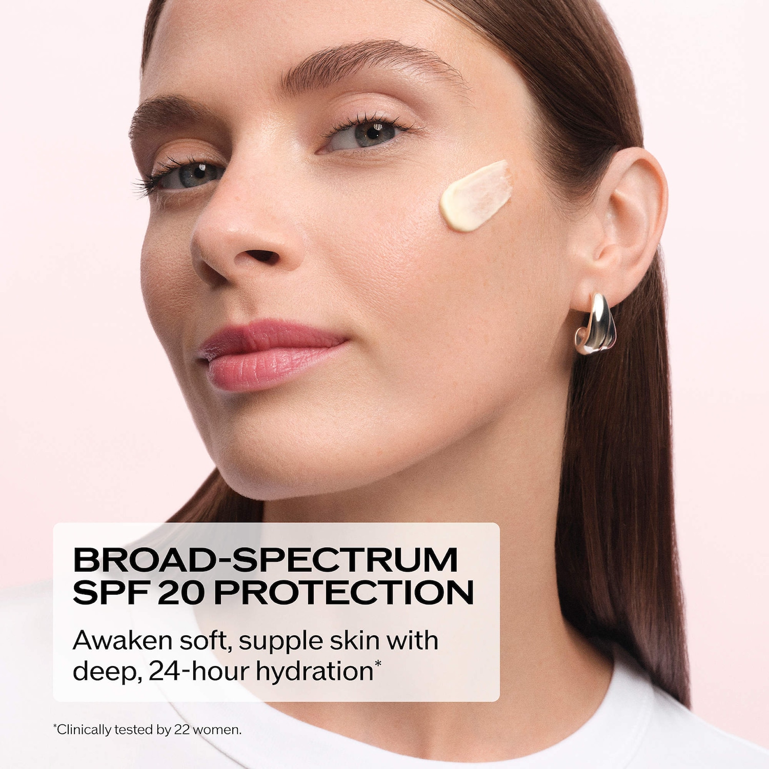 Essential Energy Hydrating Day Cream Broad Spectrum SPF 20