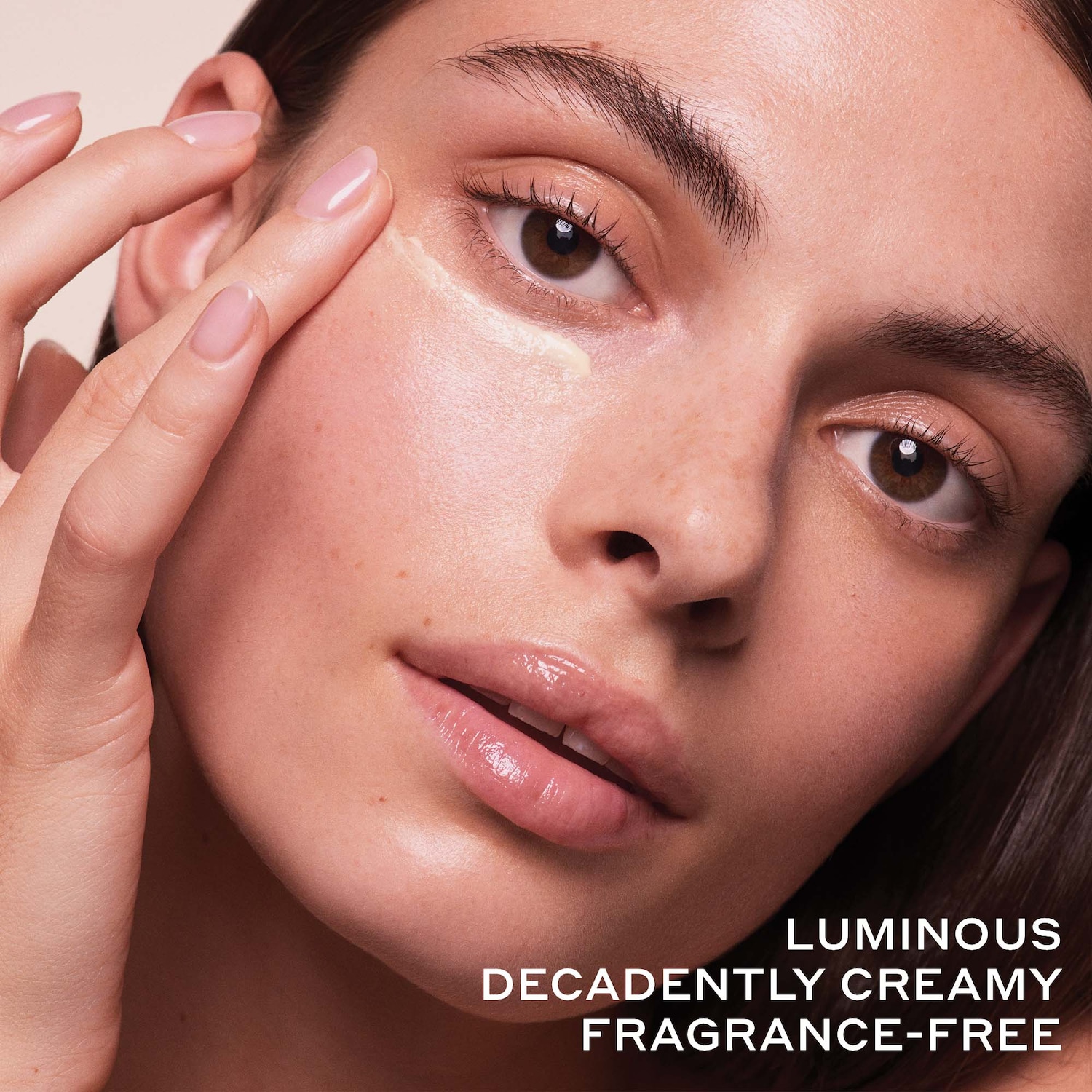 Crème contour des yeux à la vitamine C Banana Bright+ pour cernes