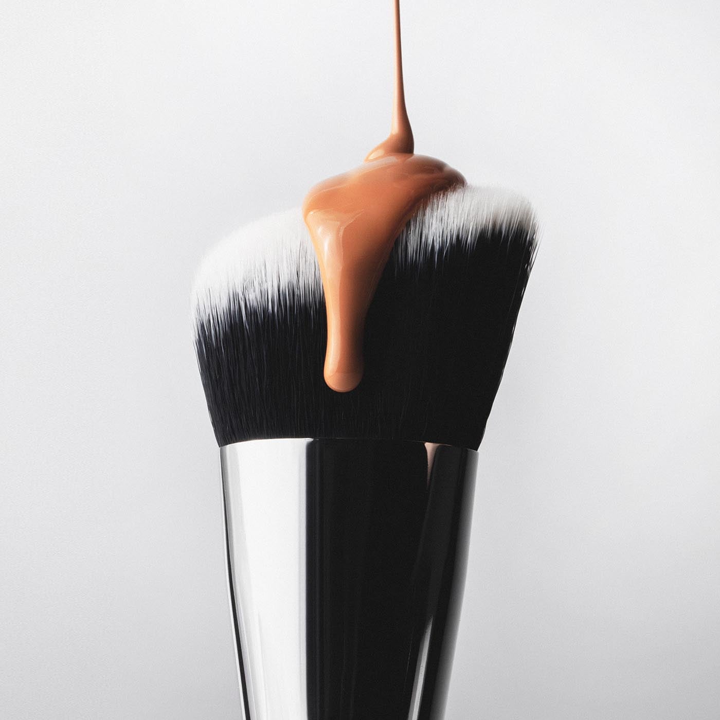 Haus Labs by Lady Gaga Foundation Brush