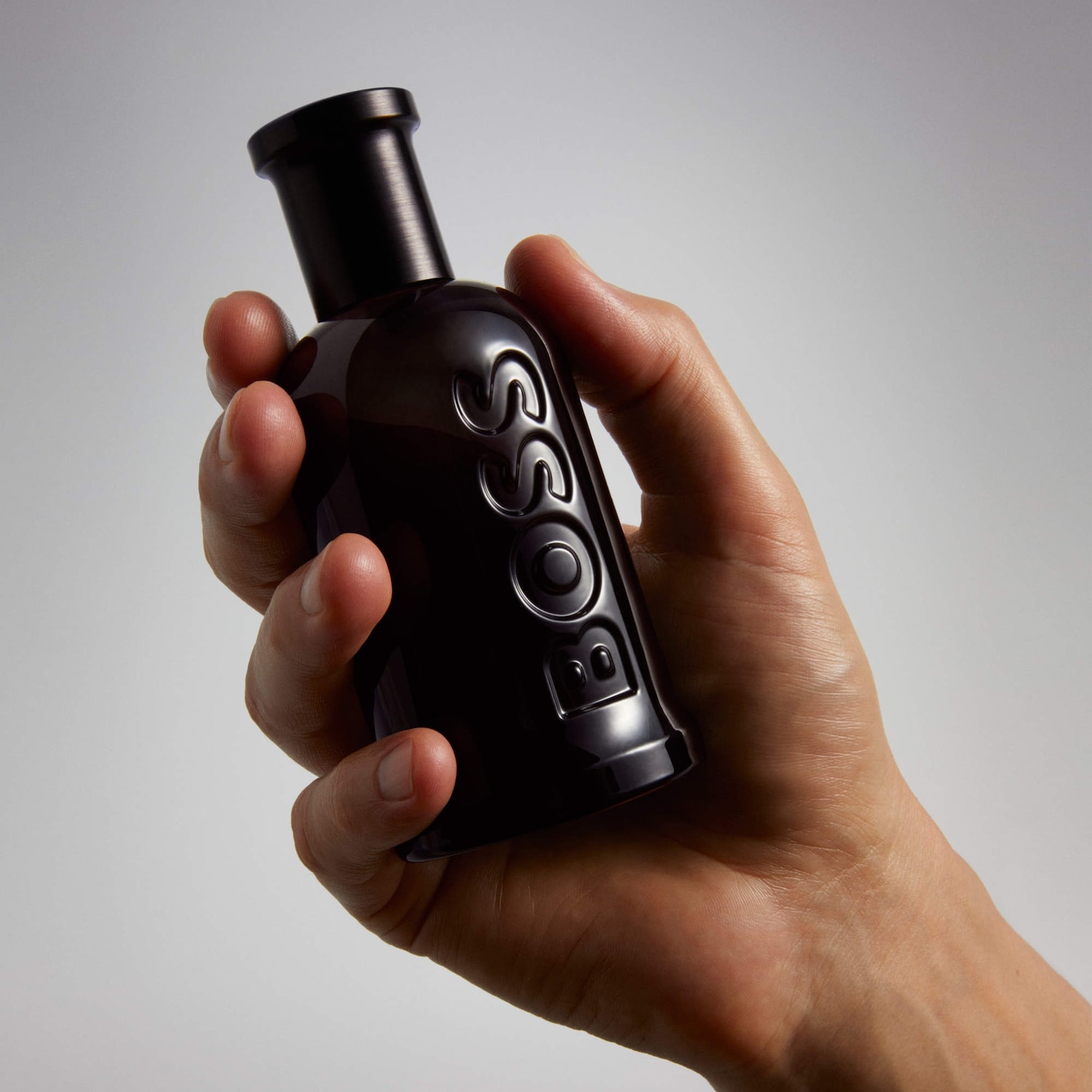 Boss Bottled Parfum with Leather, Orris and Wood - Hugo Boss